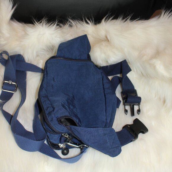 VTG Kipling belt shoulder blue zip bag 2 straps travel vacation - Picture 5 of 8